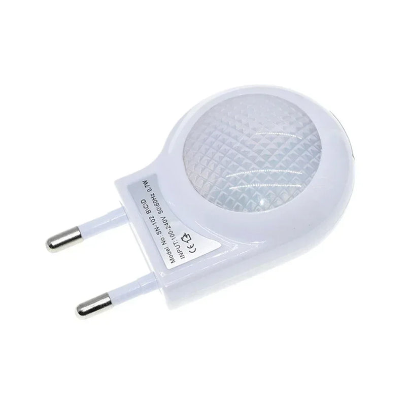 LumiShell Mini Nachtlicht | Mit Lichtsensor & EU-Stecker | Automatisches LED Wandleuchte | Weiches Warmlicht für Kinder- & Schlafzimmer