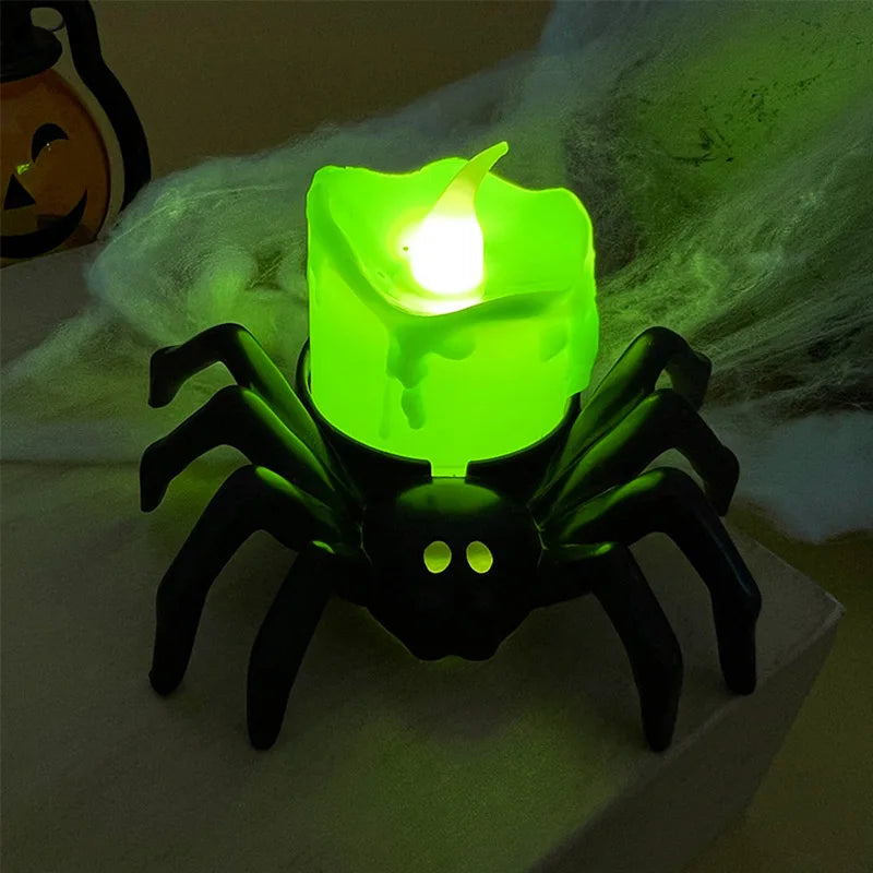 Halloween-Deko CreepyFlame | LED-Kerzenlicht mit Spinne & Totenkopf | Gruselige Lampe für Haus, Bar & Party