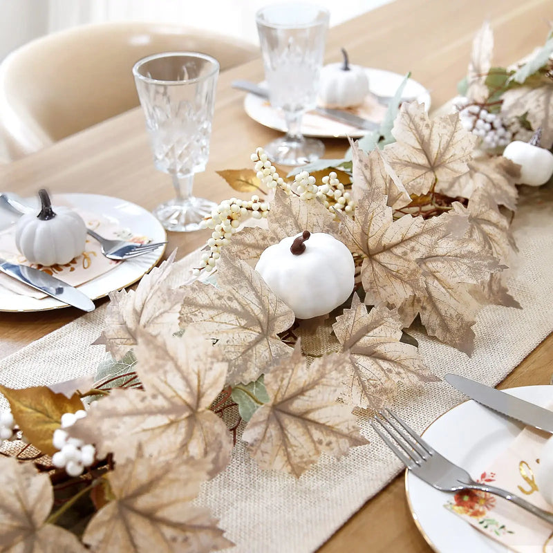 Herbstgirlande AutumnGrace | 175 cm Ahornblätter mit Kürbissen & Beeren | Deko für Halloween, Thanksgiving & Erntedank