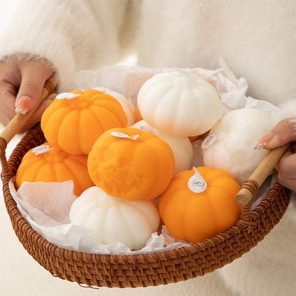 CeraPumpkin Duftkerze | Handgefertigt | Kürbis-Design | Herbstliche Dekoration