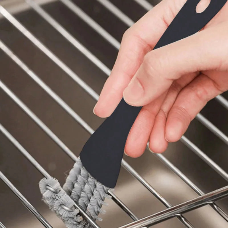 GrillBlitz Grillreinigungsbürste mit V-Haken & Schaber | Multifunktional für Grillrost & Backblech | 18x7 cm