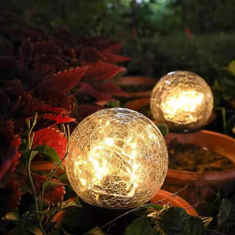 LumiCristal Solar-Gartenleuchte Kristalloptik | Automatisch & Wetterfest | 11x12 cm | Elegante Deko für Garten & Terrasse