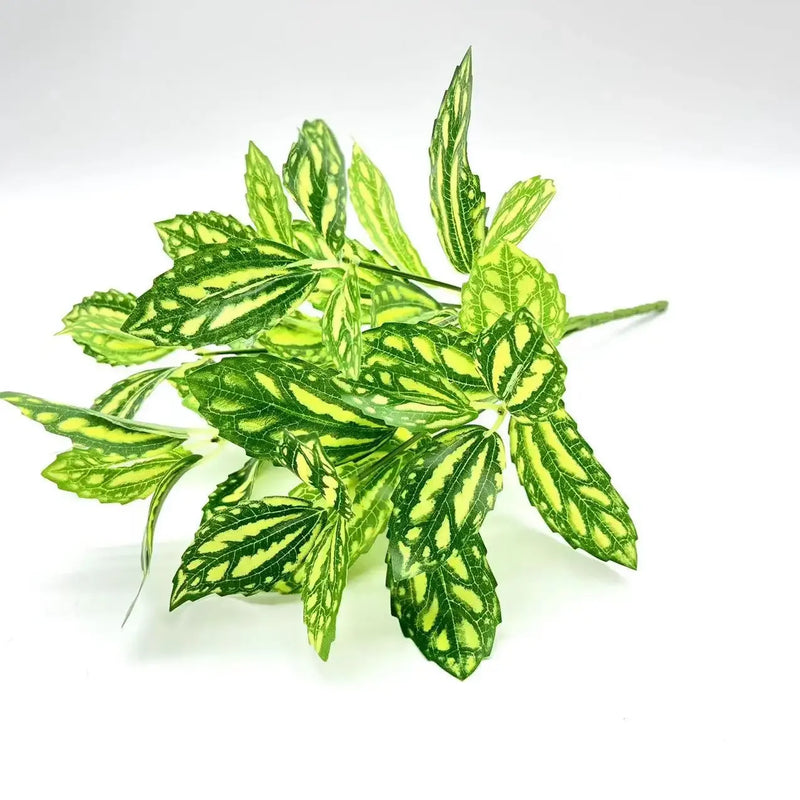 VERDIVA Kunstpflanze Dieffenbachia | Tropisches Deko-Blatt aus Seide | Pflegeleichte Deko für Tisch, Regal & Wohnzimmer