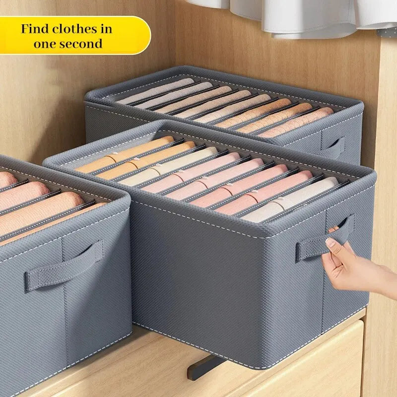 OrgaFold Kleiderschrank-Organizer mit Fächern | Aufbewahrungsbox aus Vliesstoff | Faltbar & Stabil | Grau | 44×30×20 cm