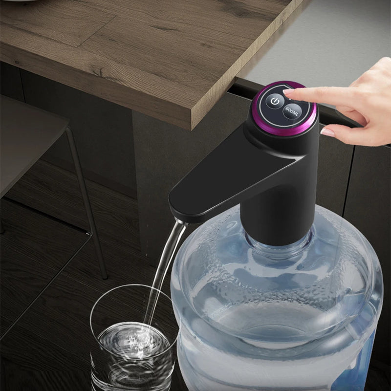 Elektrischer Wasserspender AquaOne Touch | Touch-Bedienung | USB-Ladung | Für Gallonenflaschen