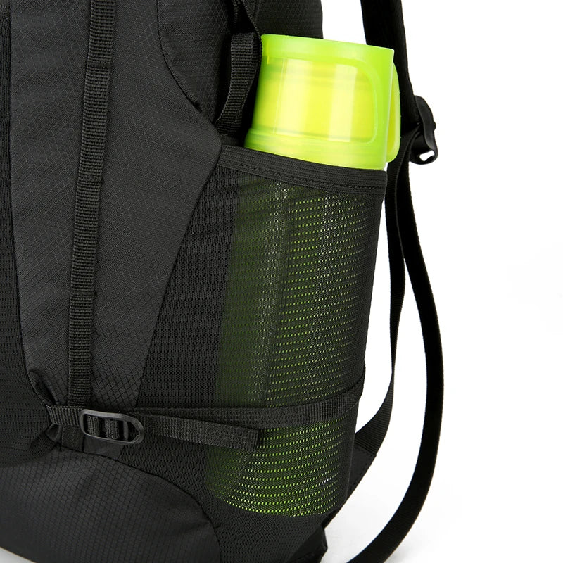 Faltbarer Rucksack "Alpivio" | Ultraleicht & Kompakt | 18L Volumen | 42x28x15 cm