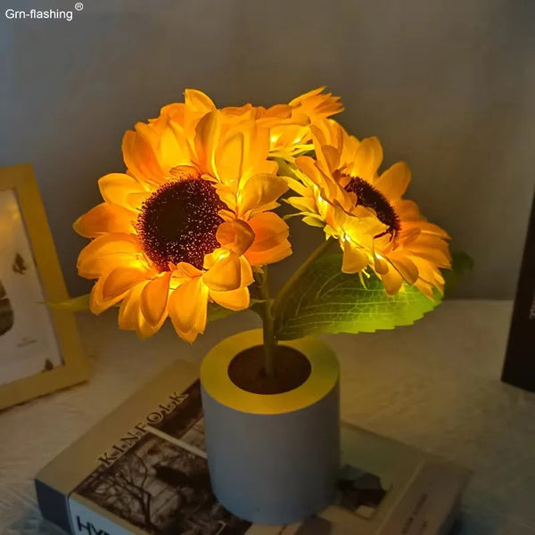 Florovia LED Blumen-Nachtlicht mit USB-Aufladung | Sonnenblume oder Tulpen | 2 Helligkeitsstufen | 6 Blumen