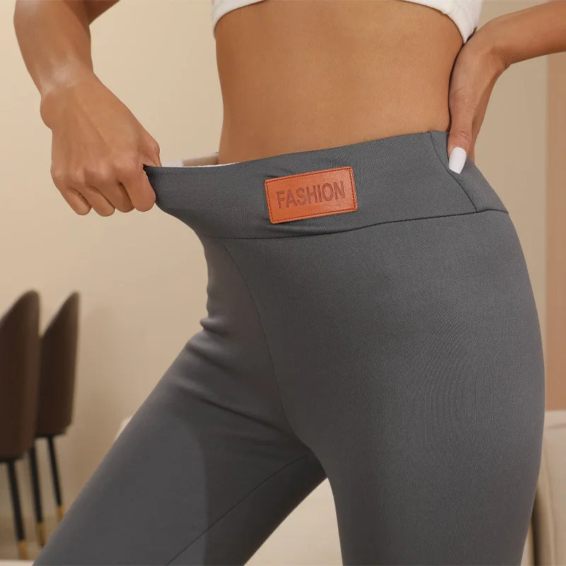 Damen Thermo-Leggings | Lammkaschmir Gefüttert & Figurformend | High Waist & Booty-Lifting Effekt | Velureva