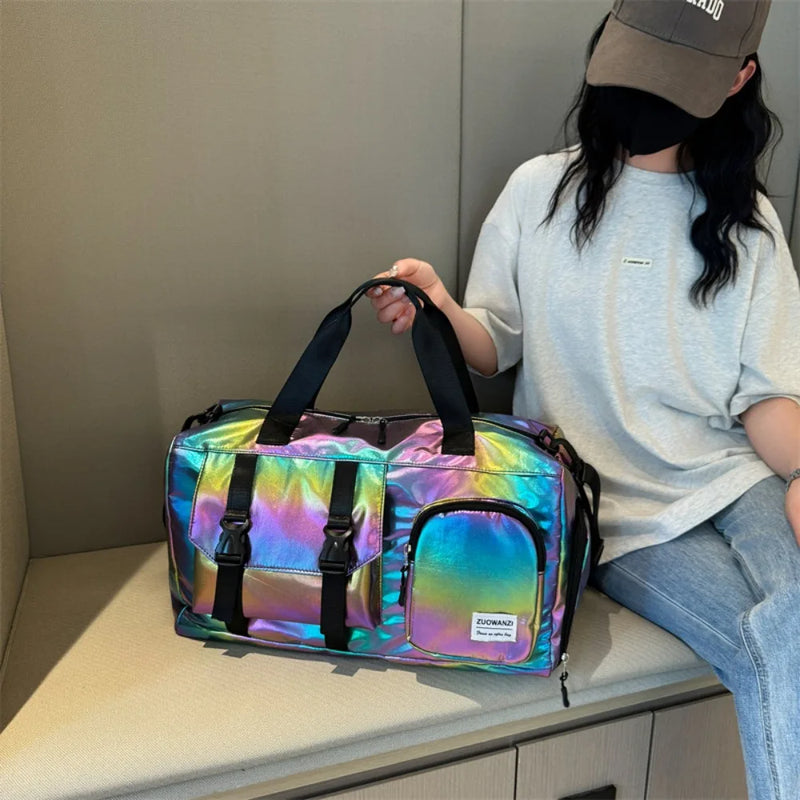 Lumivista Holografische Reisetasche | Stylische Weekender Schultertasche mit Schuhfach | Perfekt für Wochenendtrips & Kurzreisen