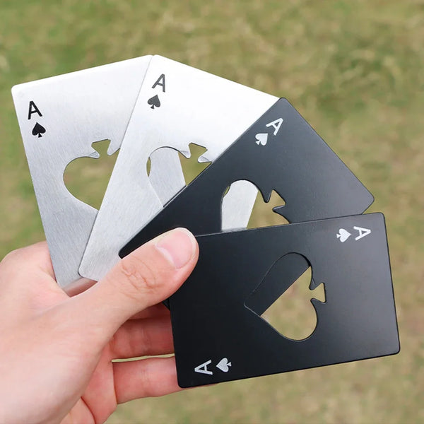 AcePour Edelstahl-Flaschenöffner im Spielkarten-Design – Robust, Stilvoll & Immer Griffbereit
