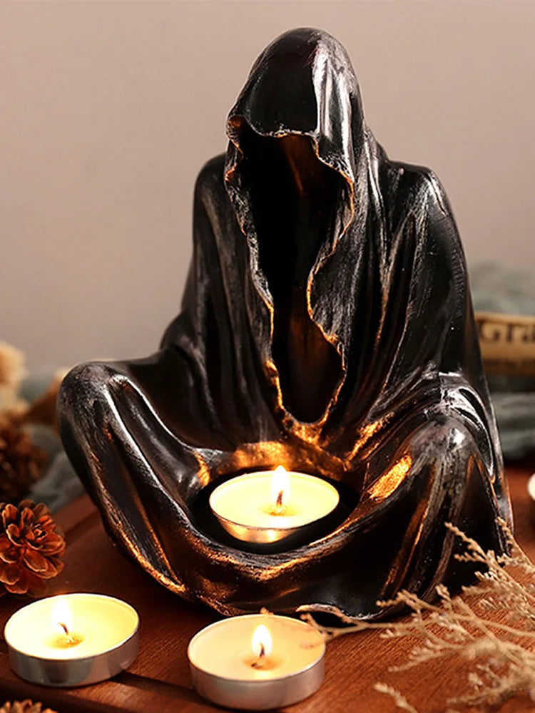 Noctura Geister-Teelichthalter | Halloween Deko & Kerzenständer | Harzfigur Faceless Ghost | 15×12×10,5 cm