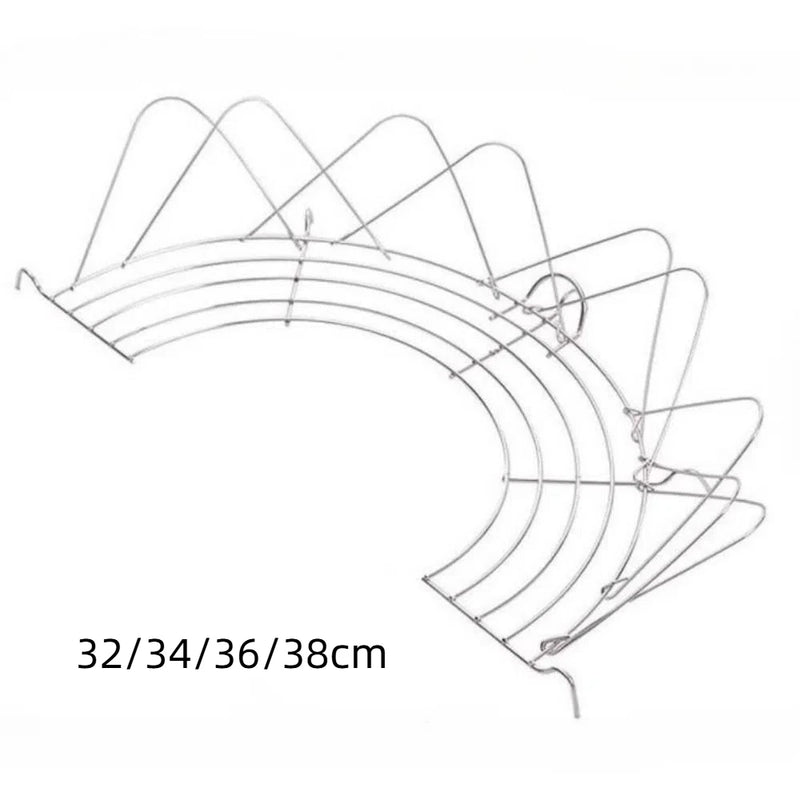 Frittiergestell OilGuard | Faltbares Edelstahl-Abtropfgitter | Halbrund & mit Sicherheitsrand | Für Pfannen 32–38 cm