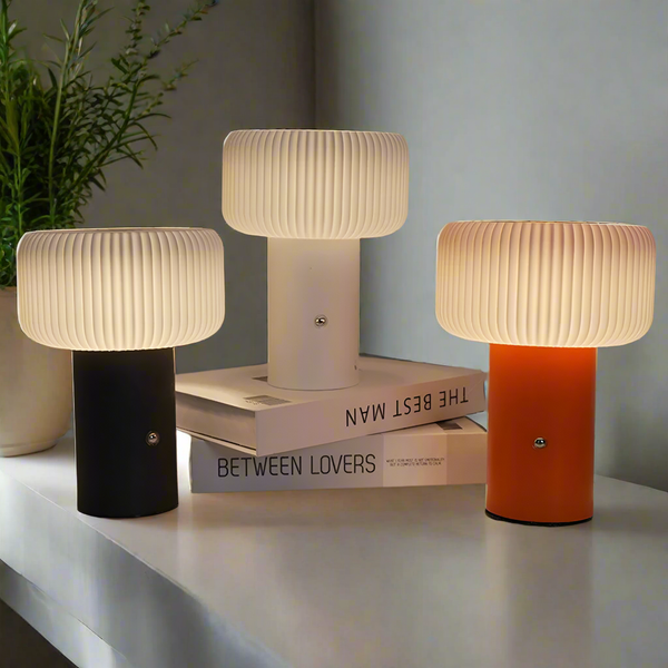 Myllumina Pilz Tischlampe LED | Touch-Steuerung & Warmweißes Licht | Modernes Design | Metall & Acryl | Weiß, Schwarz, Orange