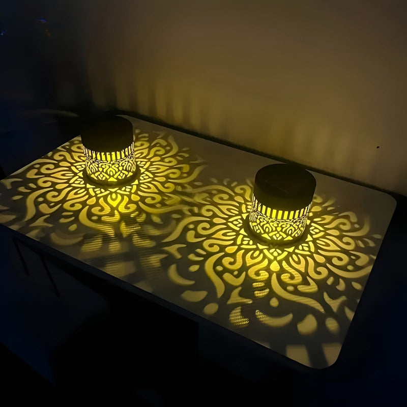 Solavero Solar Wandleuchte | Warmweißes LED-Licht | IP65 Wetterfest | Modernes Cut-Out-Design