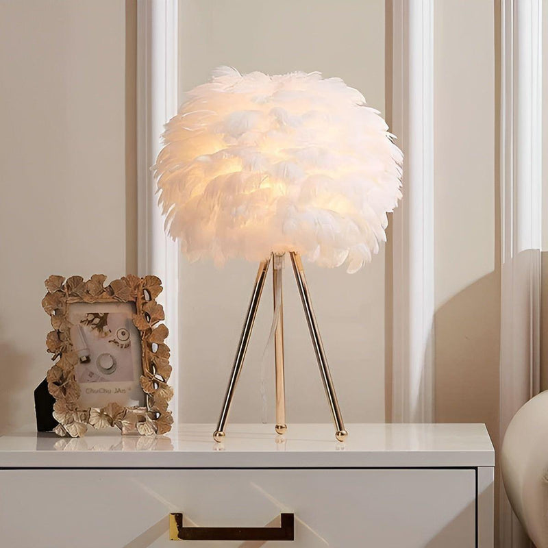 Plumalux Tischlampe mit Gänsefedern | Dimmbar & Elegant | Warmes Licht & Luxuriöses Design