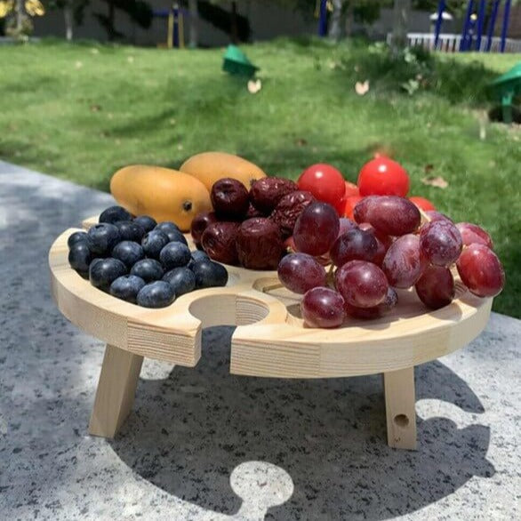 SnackTable – Der klappbare All-in-One-Tisch, ideal für perfekte Picknicks!
