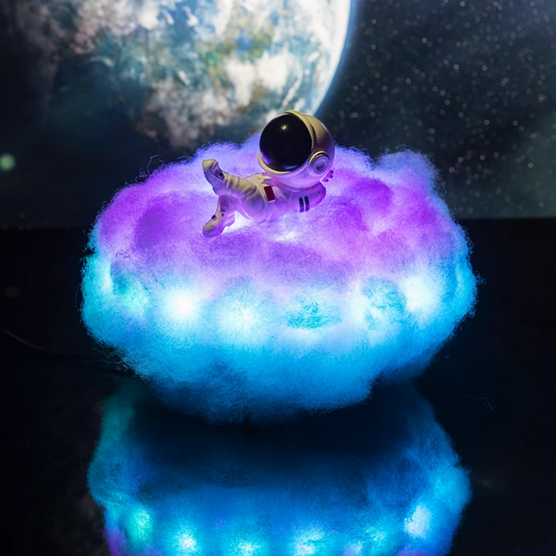 Astronaut Wolkenlampe SkyNova | LED Nachtlicht | Farbwechsel mit Fernbedienung | USB-Aufladung | 20 cm