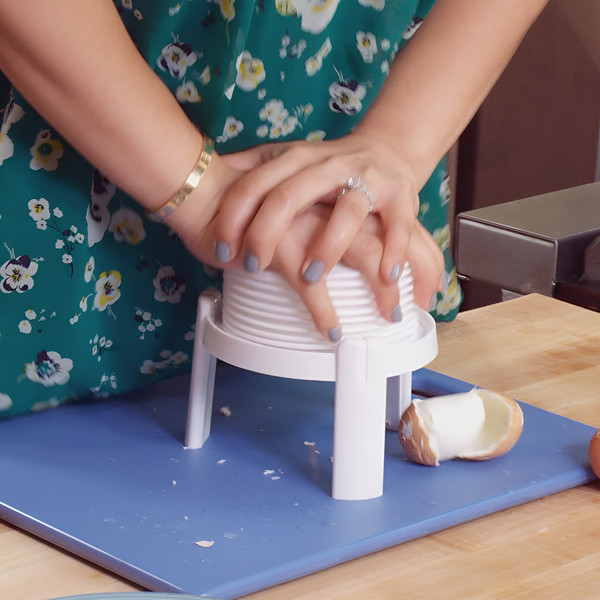 QuickPeeling – Perfekt geschälte Eier in Sekundenschnelle!