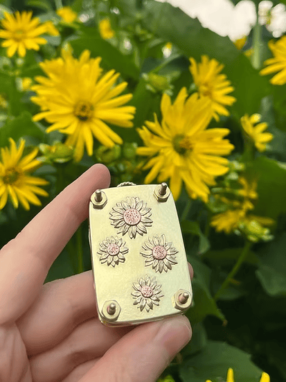 FloraKeep – Halten Sie Ihre geliebten Blumen für immer frisch!