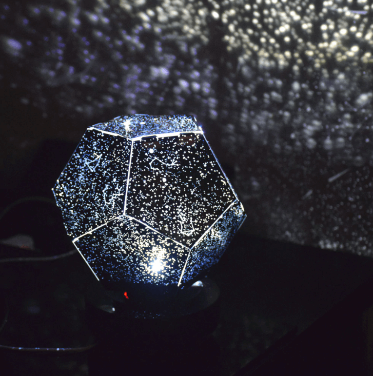 AstroGlow – Erleuchte dein Zimmer mit dem Universum