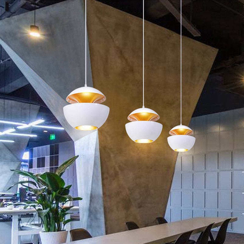 LED Hängeleuchte LumiAstra | Modernes Design | Höhenverstellbar | Metall Schwarz-Weiß