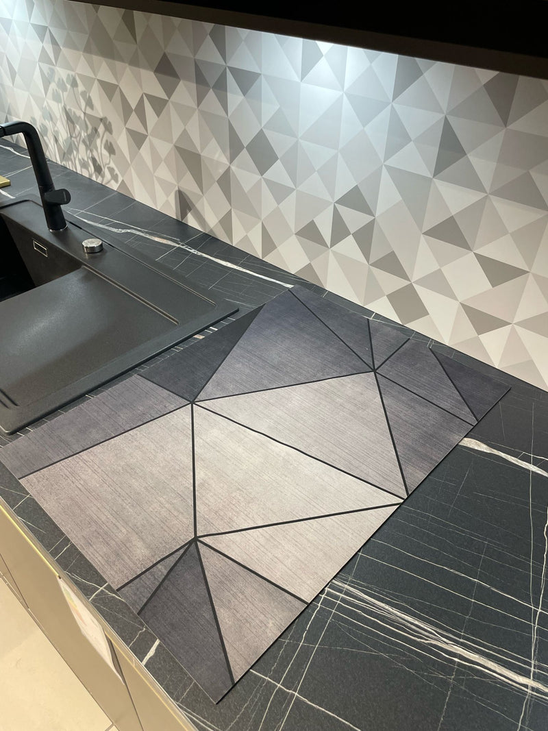 DryLux – Genießen Sie trockene Füße und ein luxuriöses Badeerlebnis!