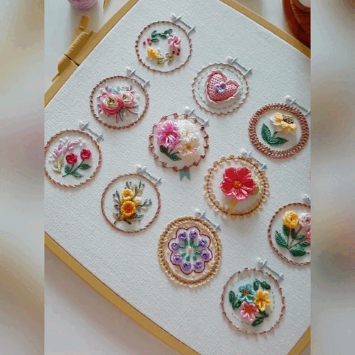 StitchBloom – Florale Stickerei für Entspannung und Verschönerung!