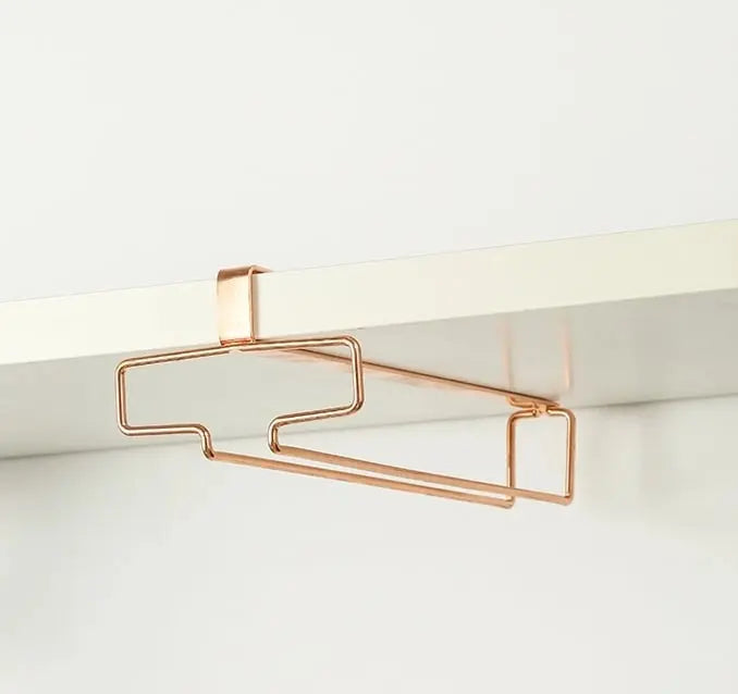 GlassGlow – Elegante Weingläser schweben lassen!