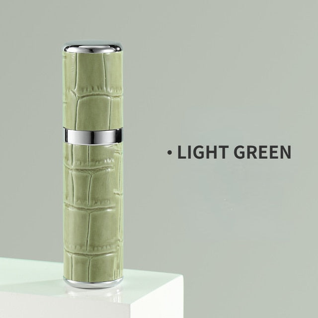 Aromova PocketScent Parfüm Zerstäuber To Go | Nachfüllbar & Auslaufsicher | 5 ml Leder-Design