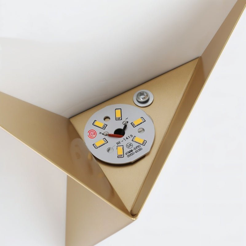 Lucenno Moderne Wandleuchte | Warmweißes LED-Licht | Metall & Glas | 30×20 cm | 8W Energiesparend