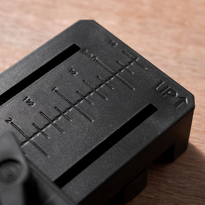 CabiAlign – Perfekte Schranktüren in Minuten