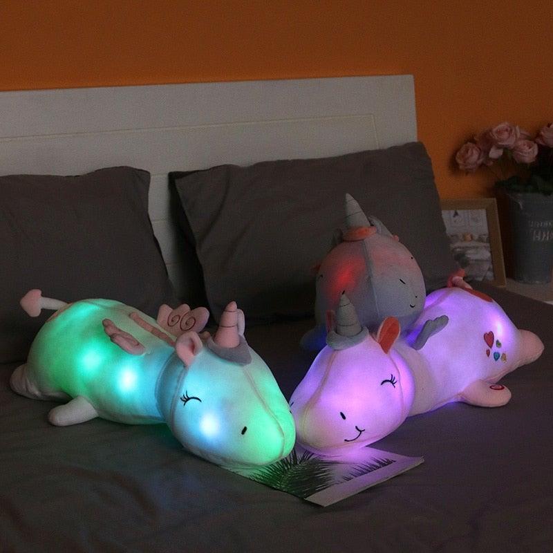 Lunacorn Leuchtendes Einhorn | Kuscheliger Plüschfreund | Regenbogen-LEDs | Perfektes Geschenk für Kinder