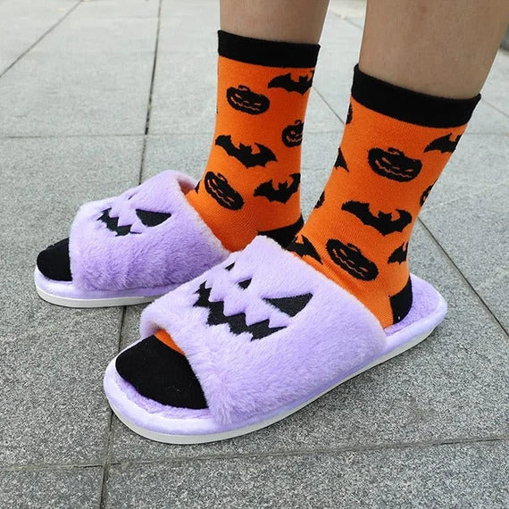 GhostStep Hausschuhe | Halloween Design | Kuschelig & Bequem | Plüsch