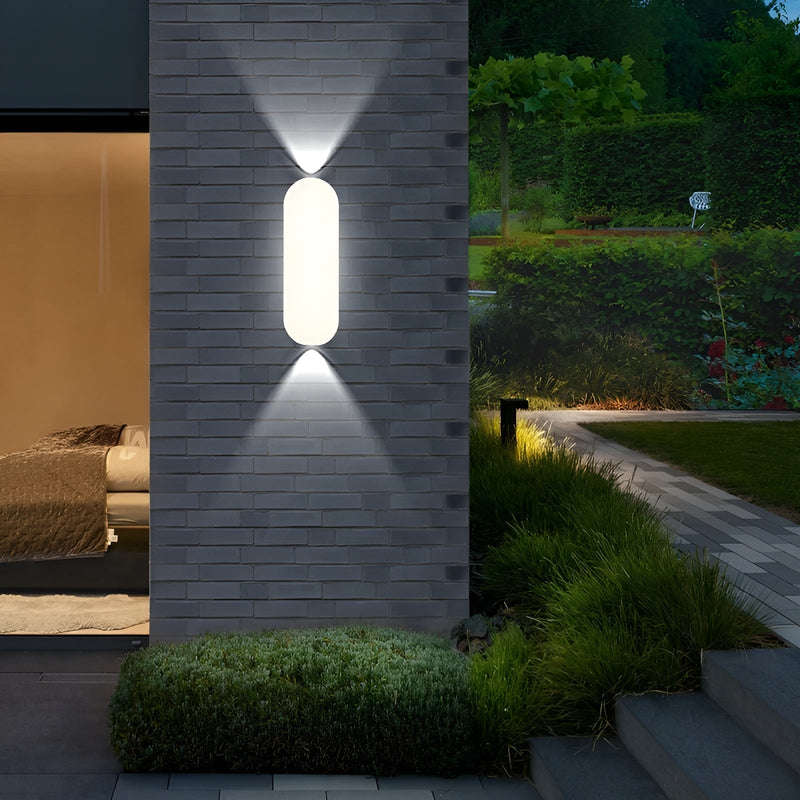 Nordura Außenwandleuchte | Dimmbar & Wetterfest | Skandinavisches Design | LED 19x22 cm