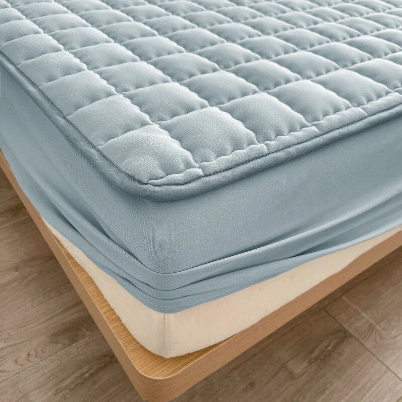 Home Must Haves Bettdecke – Ultraweich, Atmungsaktiv & Kuschelig In Rot (Queen Size 203x203 Cm)