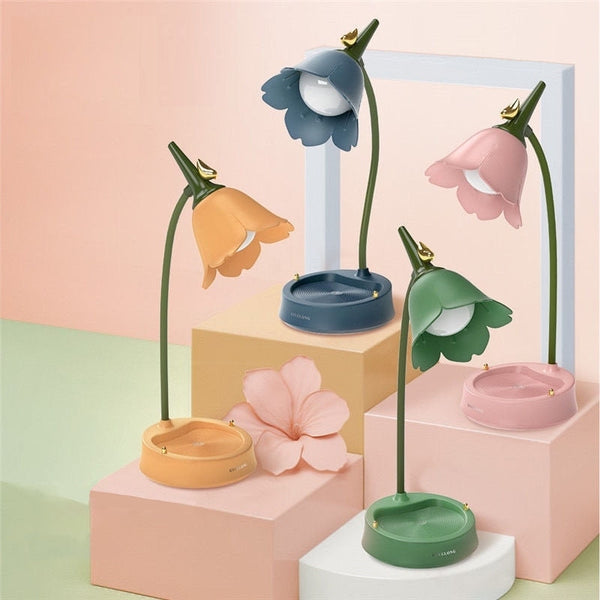 Schreibtischlampe FloraGlow | Blütenblatt-Design | 3 Lichtmodi & Touch-Steuerung | Kabellos | 12h Laufzeit