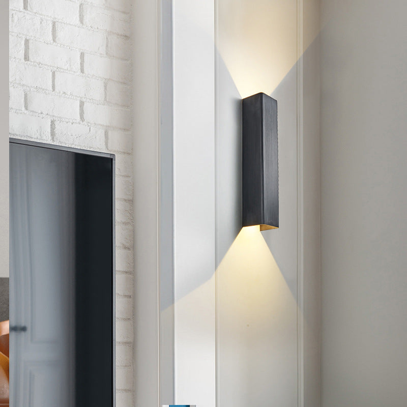 Veloria Moderne Außenwandleuchte | Elegantes Design | LED mit 3 Lichtfarben | Hochwertiges Metallgehäuse