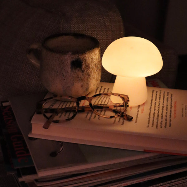 Lunoria Pilzlampe Porzellan | Sanftes LED-Licht | Stilvoll & Zeitlos | Weiß
