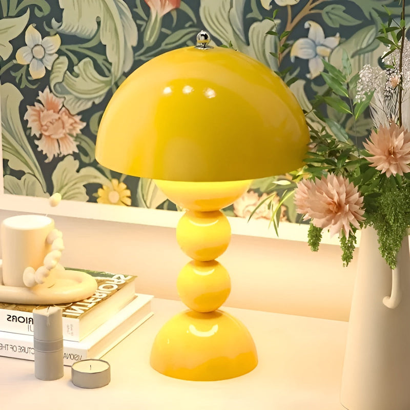Norlumi Skandinavische LED Tischlampe | Dimmbar | Weißes ABS-Gehäuse | 0–5W | 36V DC | Blumeninspiriertes Design