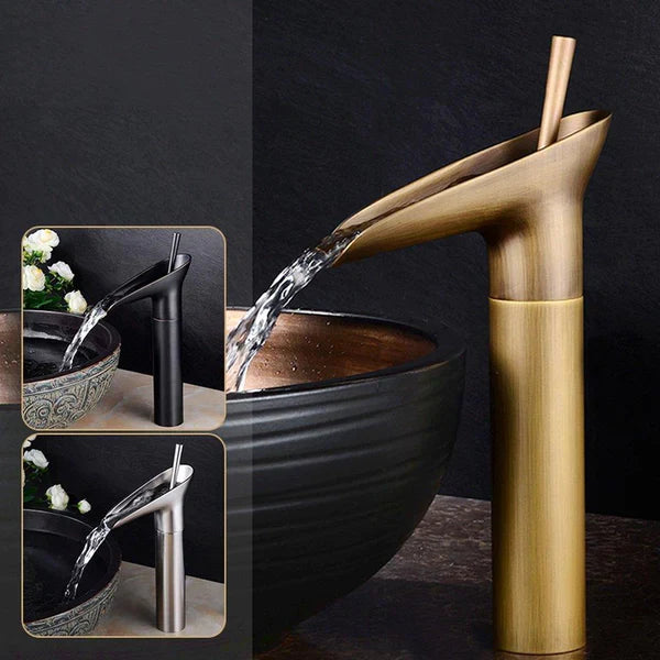 AquaVintura Antiker Wasserfall-Waschtischhahn | Messingarmatur mit Einhandmischer | Warm- & Kaltwasser | Bronzeoptik