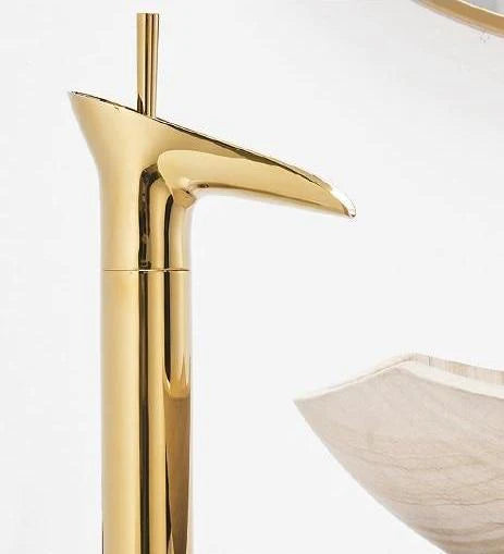 AquaVintura Antiker Wasserfall-Waschtischhahn | Messingarmatur mit Einhandmischer | Warm- & Kaltwasser | Bronzeoptik