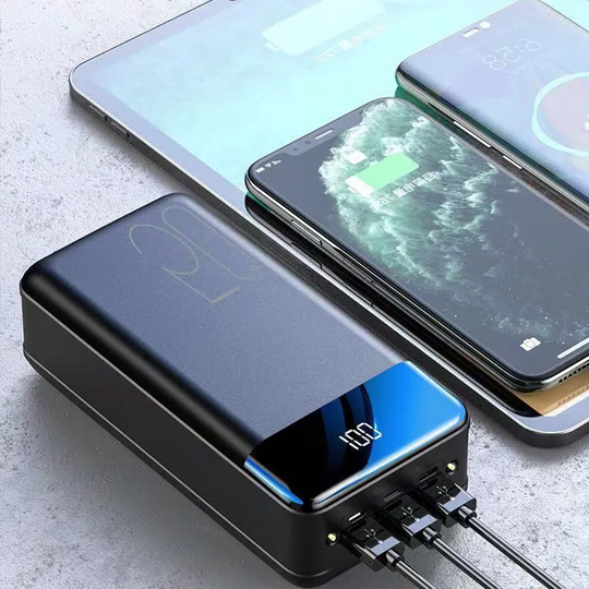 Voltaro Powerbank 100.000 mAh | Ultra-Schnellladen | Für Laptop, Tablet & Smartphone | Kompakt & Extrem Leistungsstark