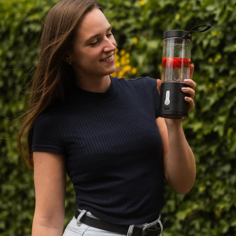 FitMix Go | Tragbarer Smoothie-Maker | 530 ml | USB-Aufladung & 6 Edelstahlklingen