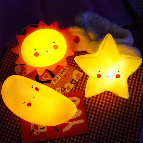 Nachtlicht LumiKind | LED mit Timer | Kinderzimmerlampe Mond, Stern oder Sonne | 15×15 cm | Batteriebetrieben