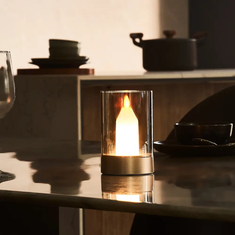 LED Kerze GlowCandle | Handgesten-Steuerung | Warmweißes Licht | 8,6 x 13 cm
