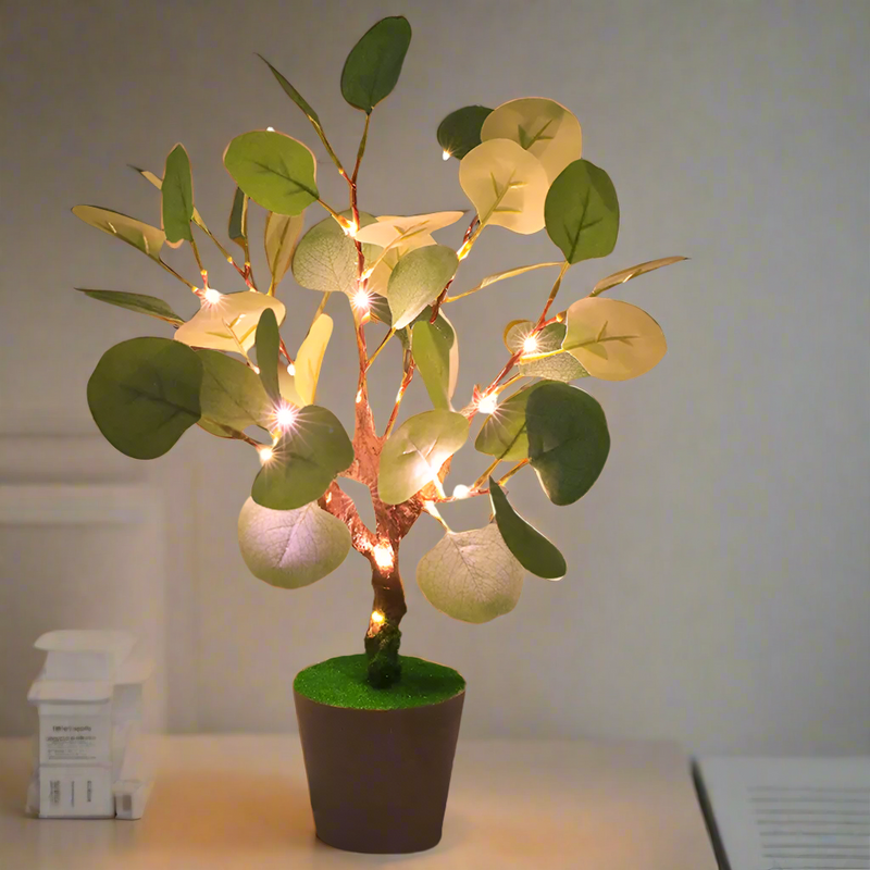Nordavie LED Nachtlicht Tannenzweig-Design | Warmweißes Licht | USB-Anschluss | 34 cm Höhe | Weihnachtsdeko im Nordic-Stil