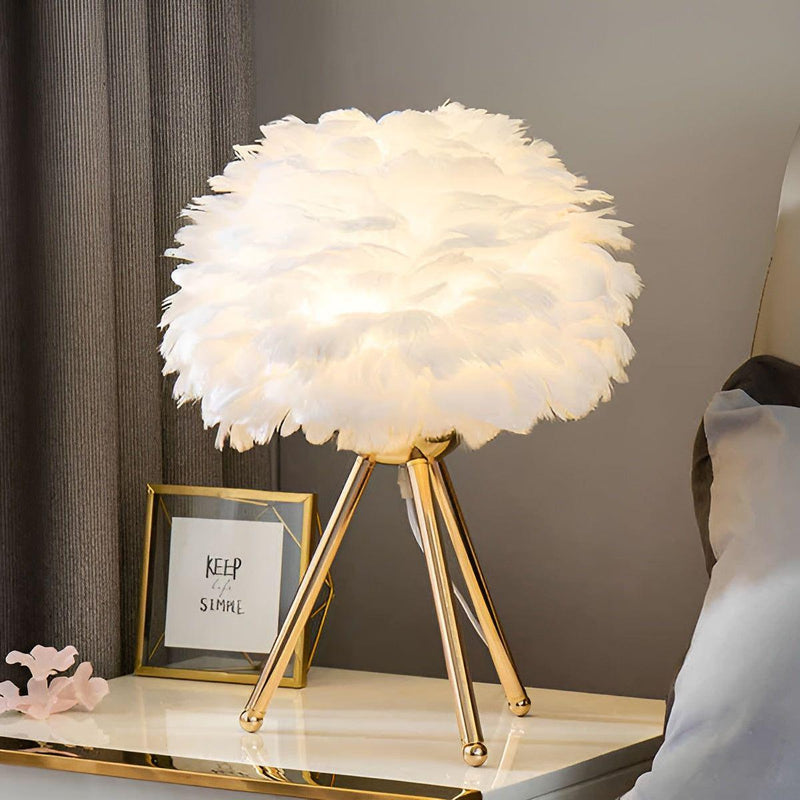 Plumalux Tischlampe mit Gänsefedern | Dimmbar & Elegant | Warmes Licht & Luxuriöses Design