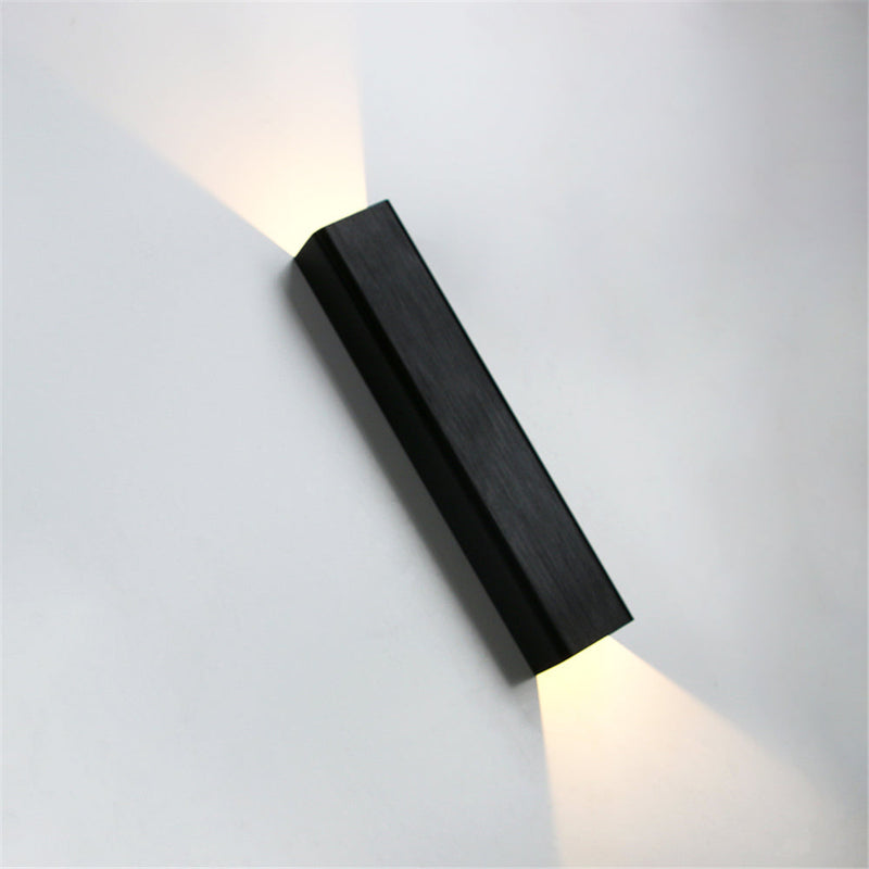 Veloria Moderne Außenwandleuchte | Elegantes Design | LED mit 3 Lichtfarben | Hochwertiges Metallgehäuse